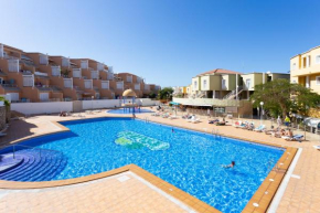 Torviscas beach apartment 3 with pools